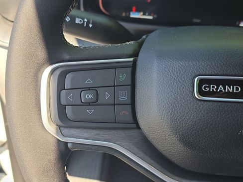 New 2026 Jeep Grand Wagoneer L 4WD image 13