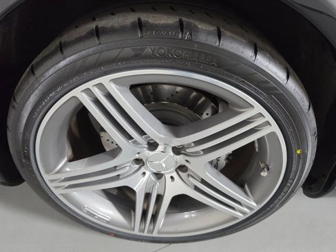 Used 2009 Mercedes-Benz SL 63 AMG image 12