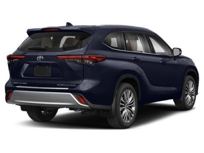 Certified 2021 Toyota Highlander Platinum
