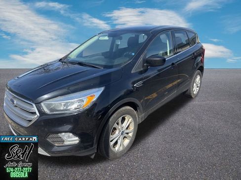 Used 2017 Ford Escape SE AWD/4WD image 3