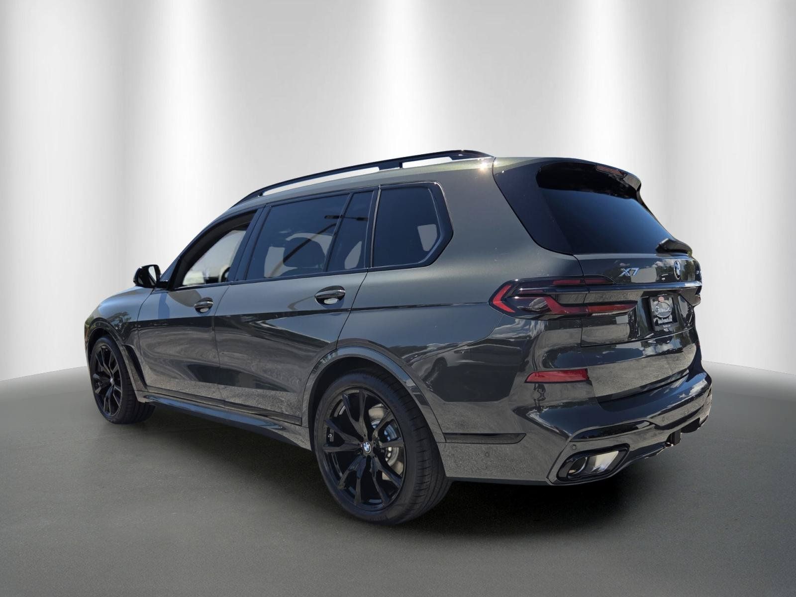 New 2027 BMW X7 xDrive40i w/ Executive Package AWD/4WD image 5