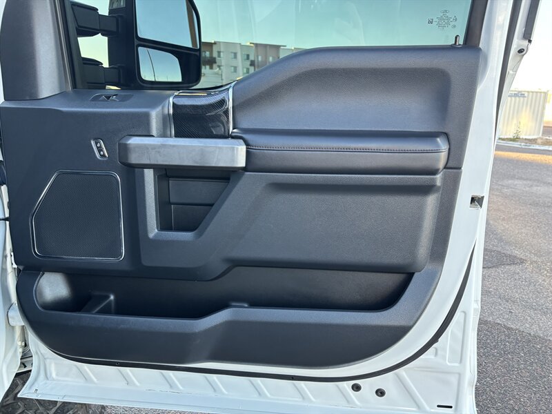Used 2022 Ford F250 Platinum AWD/4WD image 26