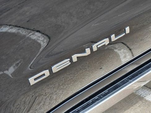 Used 2022 GMC Sierra 1500 Denali w/ Denali Reserve Package AWD/4WD image 12