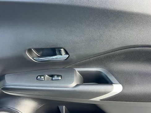 Used 2024 Nissan Kicks SV FWD image 20