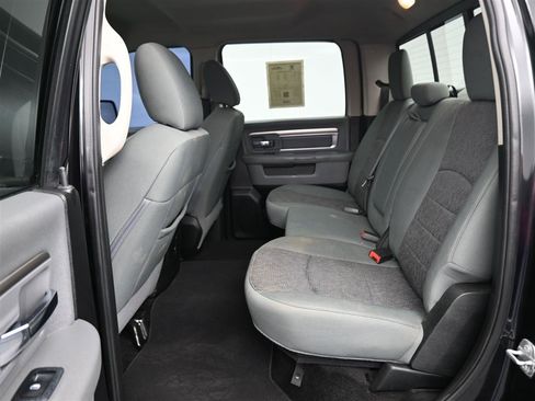 Used 2018 RAM 1500 Big Horn image 10