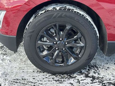 Used 2019 Chevrolet Equinox LT w/ Driver Convenience Package image 8