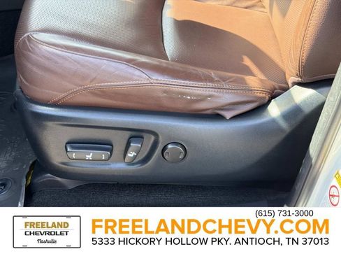 Used 2019 Toyota 4Runner Limited image 23