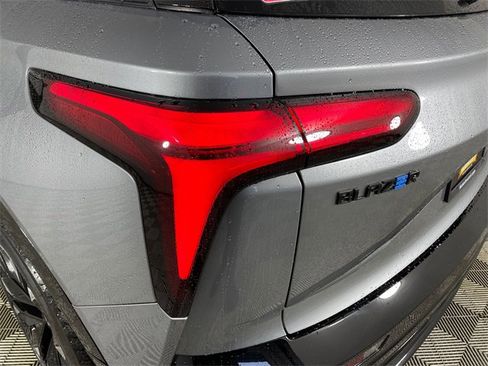 New 2026 Chevrolet Blazer EV RS image 15
