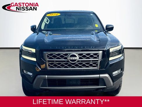 Used 2024 Nissan Frontier SL AWD/4WD image 2