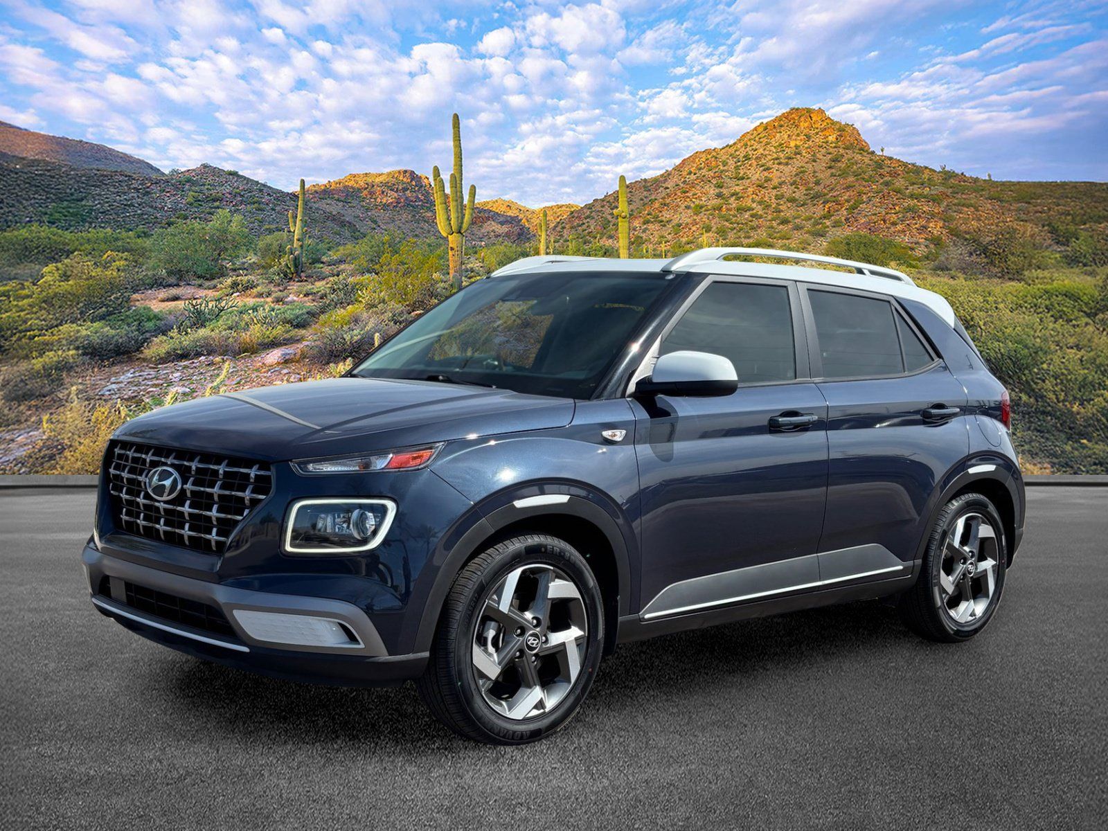 Used 2021 Hyundai Venue FWD image 8
