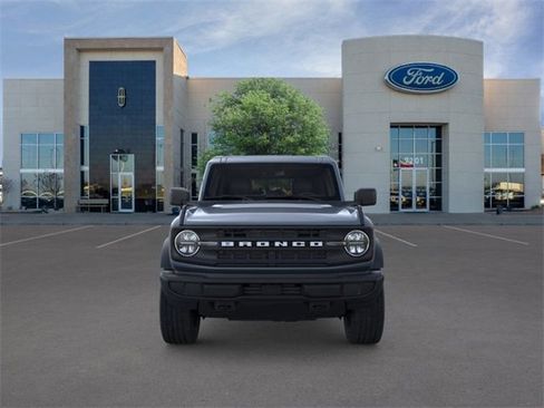 New 2025 Ford Bronco 4-Door image 6