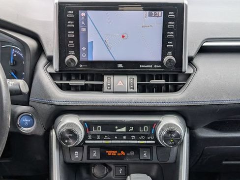 Used 2020 Toyota RAV4 XSE w/ XSE Grade Weather Package AWD/4WD image 18