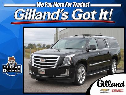 Used 2017 Cadillac Escalade ESV Luxury