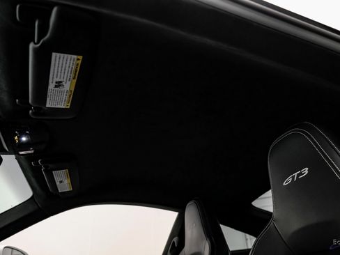Used 2023 Porsche 911 GT3 image 39