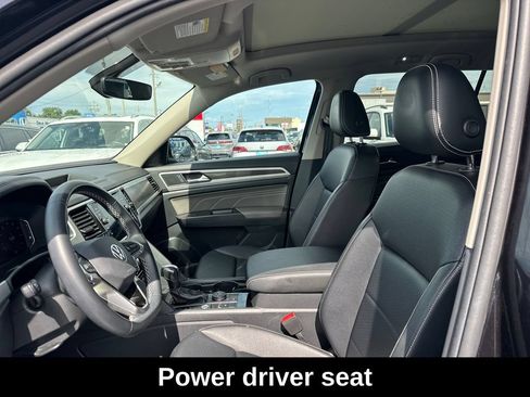 Used 2023 Volkswagen Atlas SE w/ Panoramic Sunroof Package AWD/4WD image 11