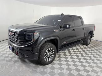 Used 2023 GMC Sierra 1500 AT4 w/ AT4 Premium Package AWD/4WD video 3