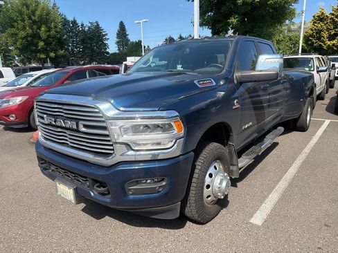 Used 2023 RAM 3500 Laramie AWD/4WD image 3