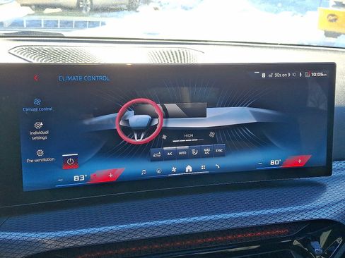 Certified 2025 BMW M240i xDrive Coupe w/ Premium Package image 16