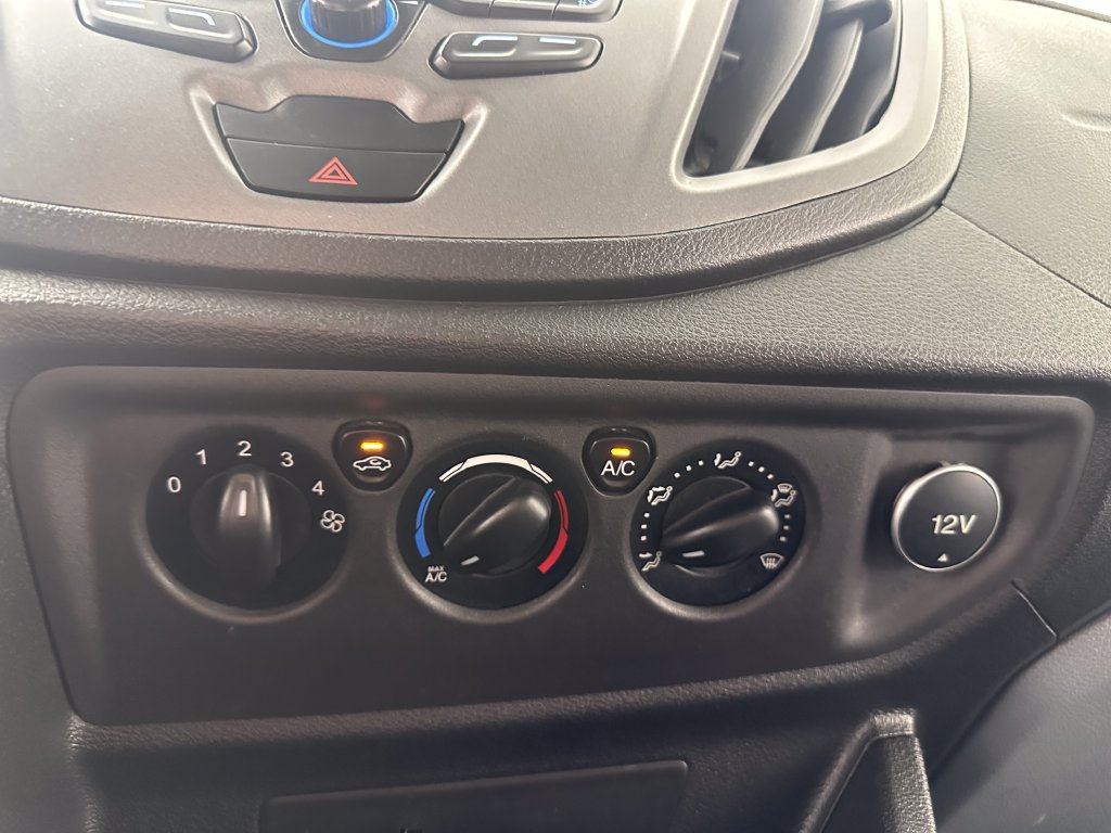 Used 2016 Ford Transit 150 XL RWD image 26