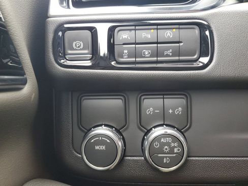 New 2026 GMC Yukon Denali image 30