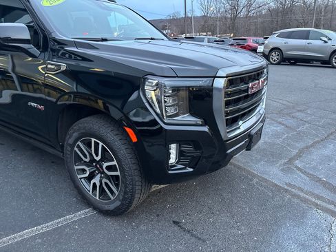 Certified 2023 GMC Yukon AT4 image 6