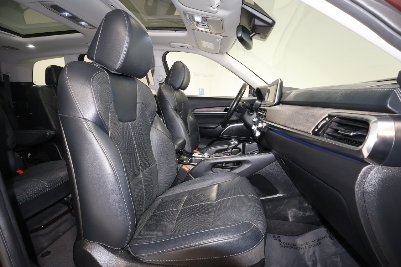Used 2022 Kia Telluride SX w/ Nightfall Edition Package AWD/4WD image 19