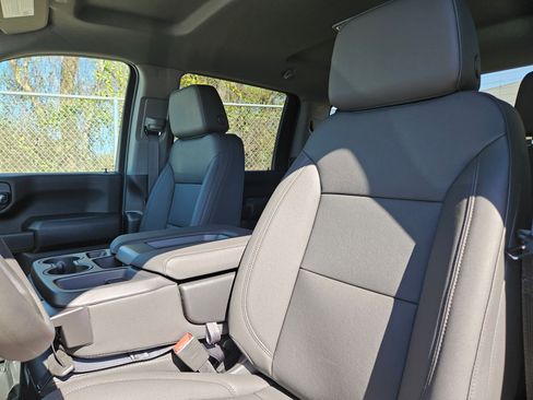 New 2026 GMC Sierra 3500 Pro w/ Convenience Package image 13