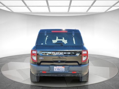 Used 2022 Ford Bronco Sport Badlands image 4