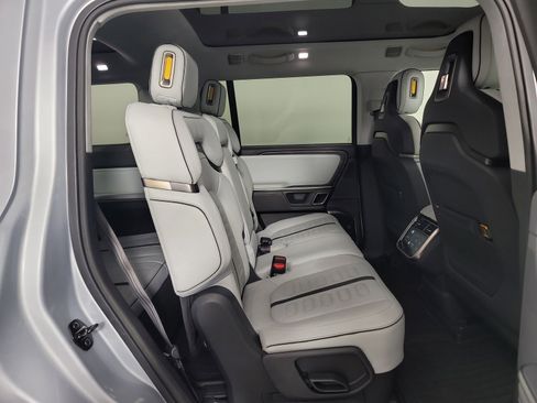 Used 2024 Rivian R1S Adventure image 23