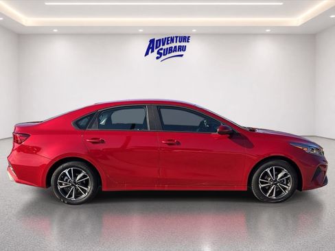 Used 2024 Kia Forte LXS FWD image 7