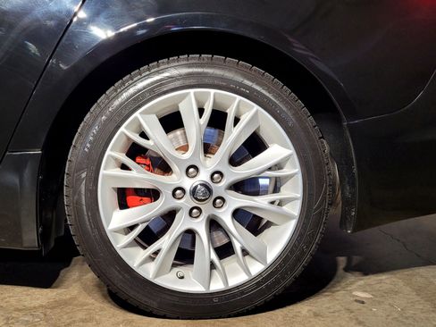 Used 2013 Jaguar XF 3.0 image 43