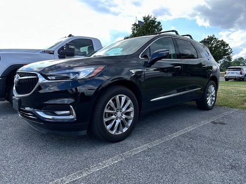 Certified 2019 Buick Enclave Essence AWD/4WD image 2