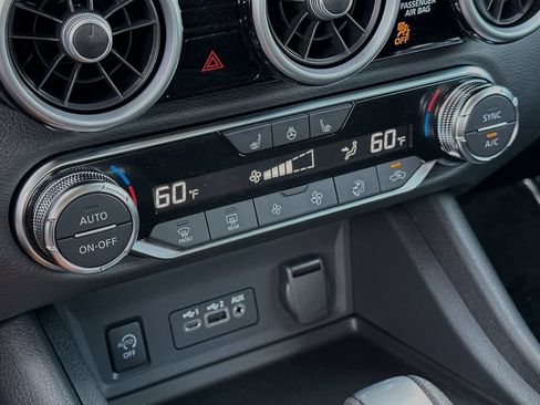 New 2025 Nissan Sentra SV w/ All-Weather Package FWD image 15