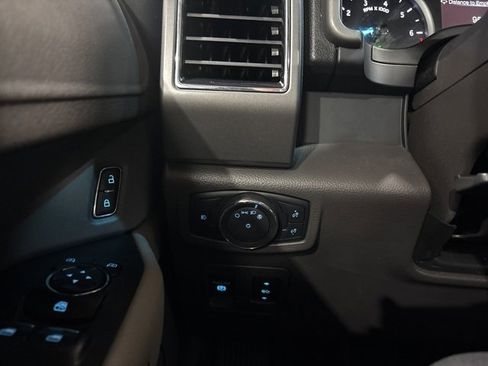 Used 2018 Ford Expedition XLT w/ Equipment Group 201A image 18