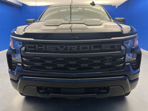 New 2026 Chevrolet Silverado 1500 Custom Trail Boss w/ Midnight Edition AWD/4WD image 3