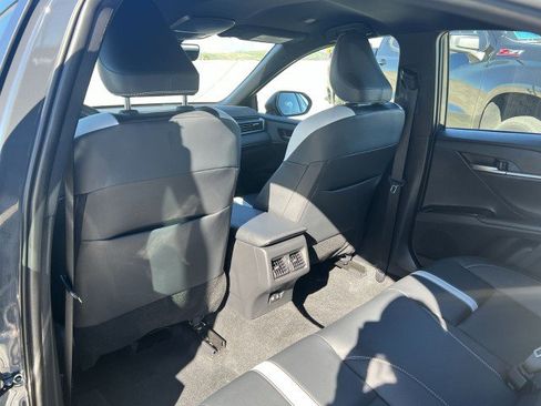 Used 2025 Toyota Camry SE w/ Multimedia Upgrade Package image 21