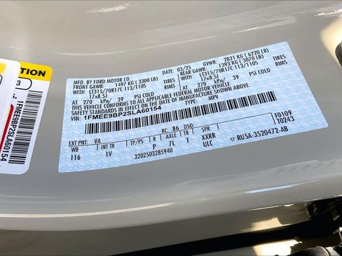 New 2025 Ford Bronco Badlands image 16