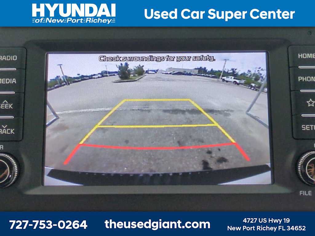 Used 2021 Kia Sedona LX FWD image 22
