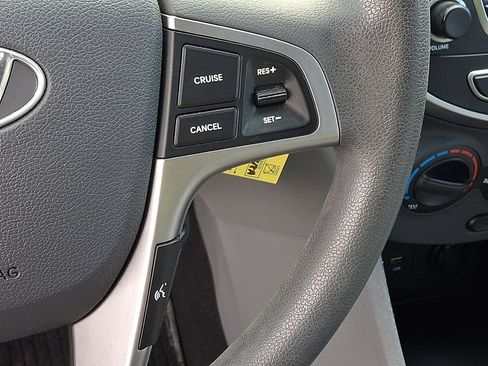 Used 2015 Hyundai Accent GLS w/ Option Group 02 image 22