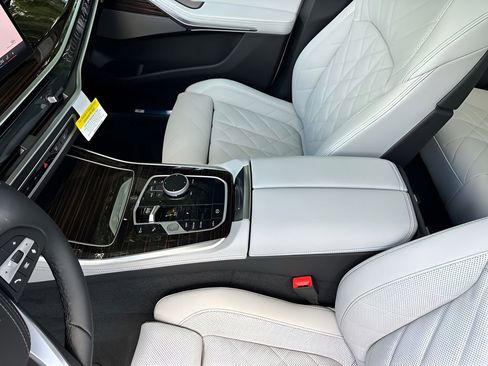 New 2026 BMW X5 sDrive40i w/ Premium Package RWD image 19