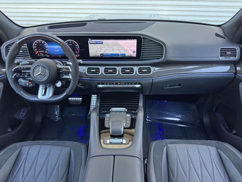 Used 2024 Mercedes-Benz GLS 63 AMG 4MATIC image 13