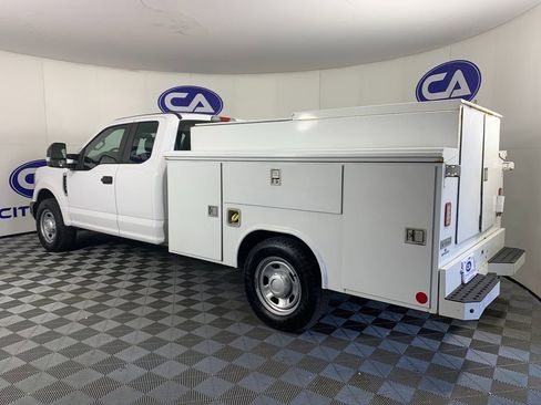 Used 2019 Ford F350 XL w/ Power Equipment Group RWD image 5