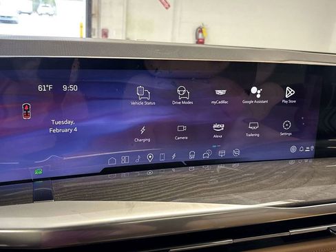 New 2025 Cadillac Escalade IQ Luxury 2 image 20