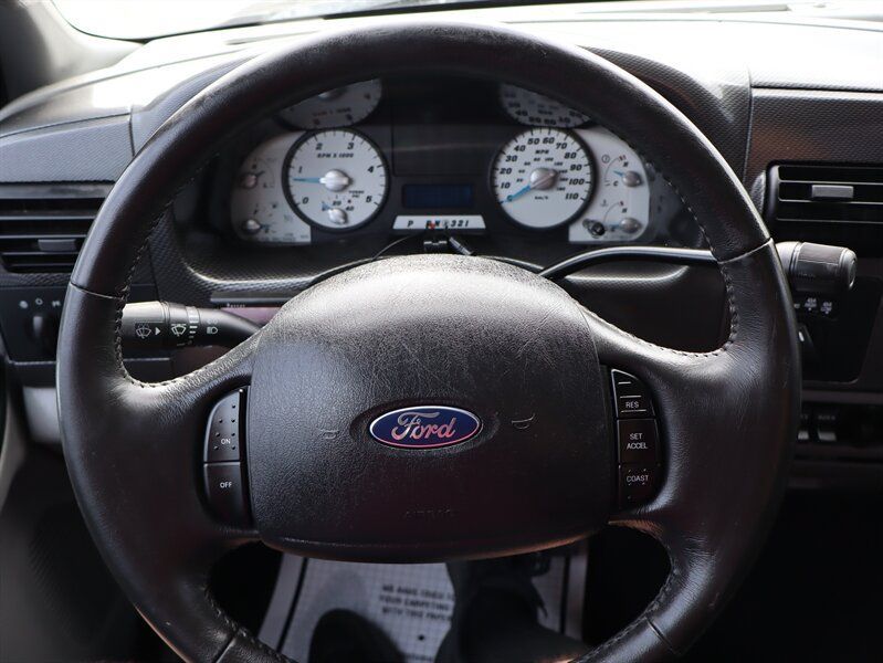 Used 2006 Ford F250 XL AWD/4WD image 8