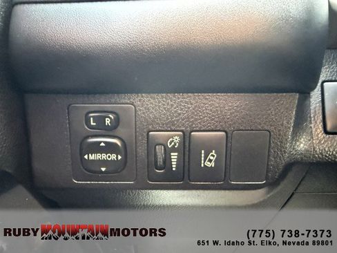 Used 2017 Toyota RAV4 Limited w/ All Weather Liner Package image 17