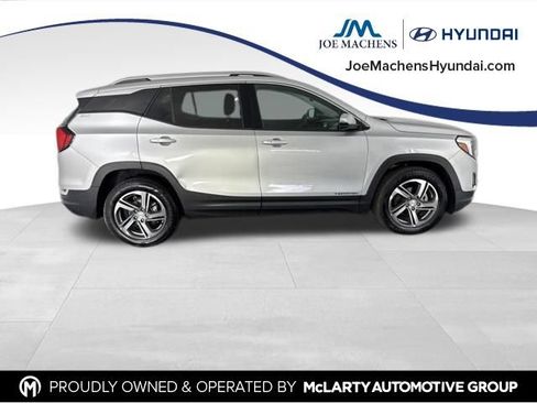 Used 2021 GMC Terrain SLT AWD/4WD image 4