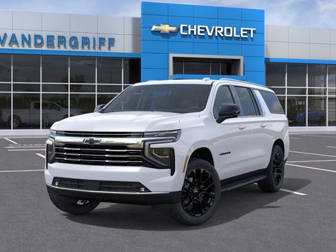 New 2026 Chevrolet Suburban LT w/ Comfort Package RWD image 36