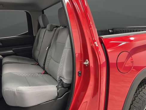 Used 2022 Toyota Tundra SR5 AWD/4WD image 22