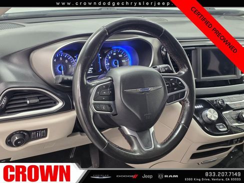 Certified 2020 Chrysler Pacifica Touring-L FWD image 21