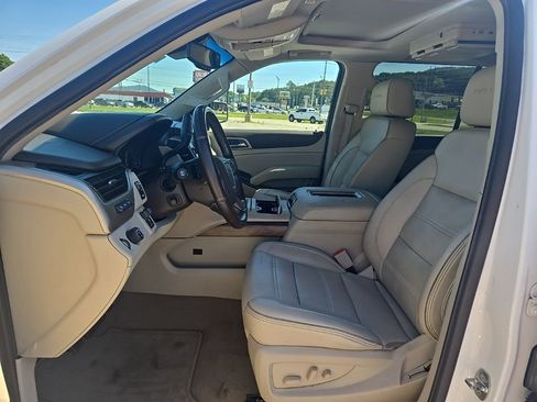 Used 2019 GMC Yukon XL Denali RWD image 15